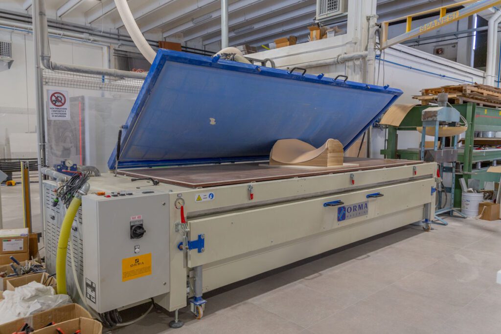 Gp Design Laboratorio Artigianale Vicenza Arredamento Su Misura Krion Thermoforming